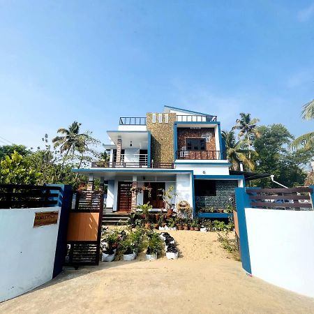 Malhar Marari Homestay マラリクラム エクステリア 写真